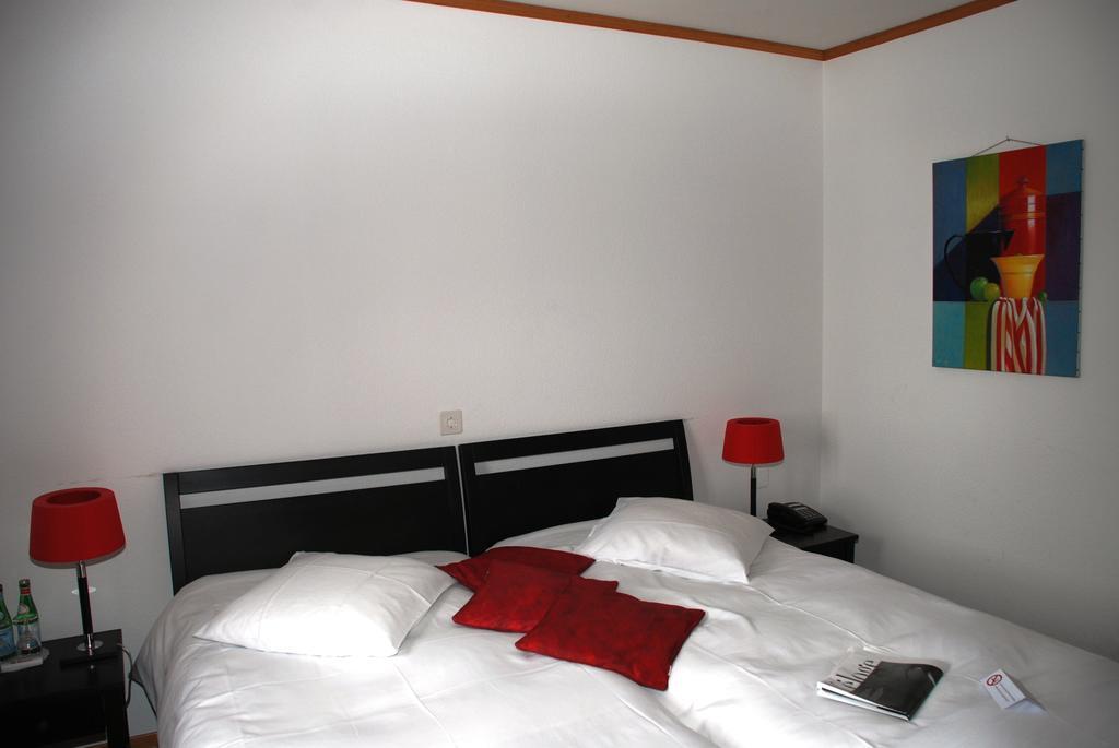 Hostellerie De Geneve Vevey Pokój zdjęcie