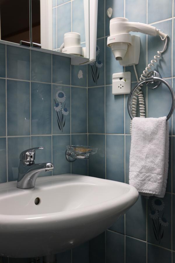 Hostellerie De Geneve Vevey Zewnętrze zdjęcie